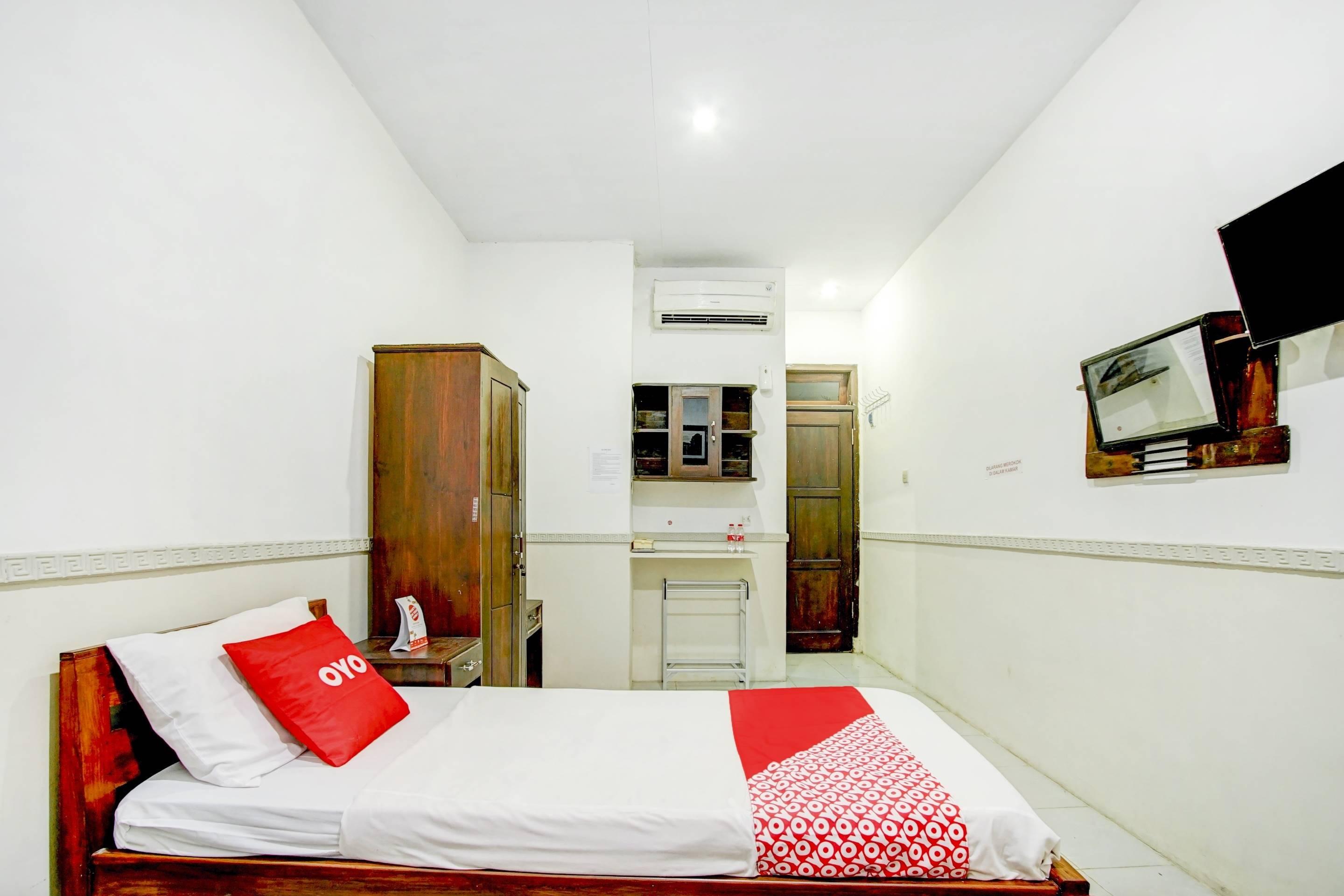 Reddoorz Near Stasiun Malang Kota Lama 2 Ngoại thất bức ảnh