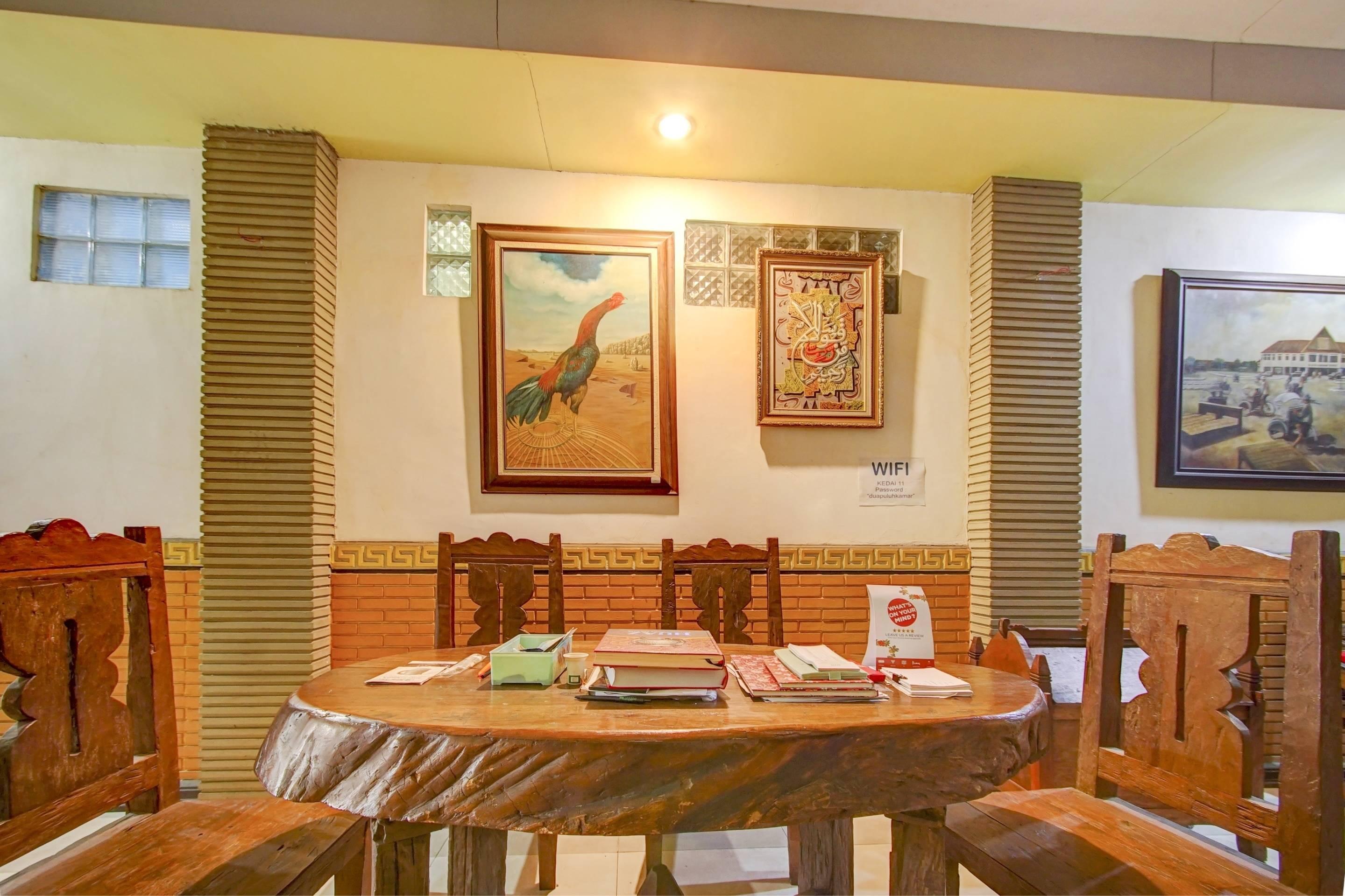 Reddoorz Near Stasiun Malang Kota Lama 2 Ngoại thất bức ảnh